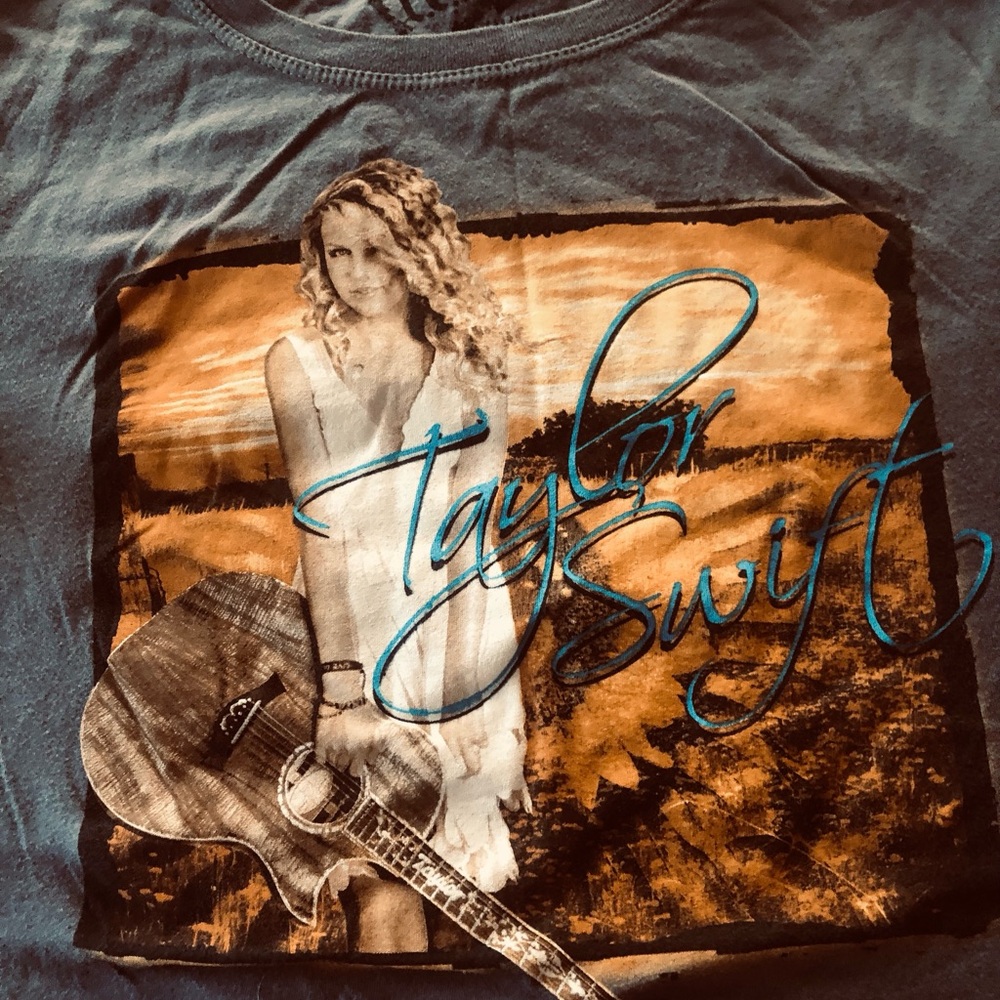 Blue gray Taylor Swift Vintage Graphic Women's Tee Swifty 11/13